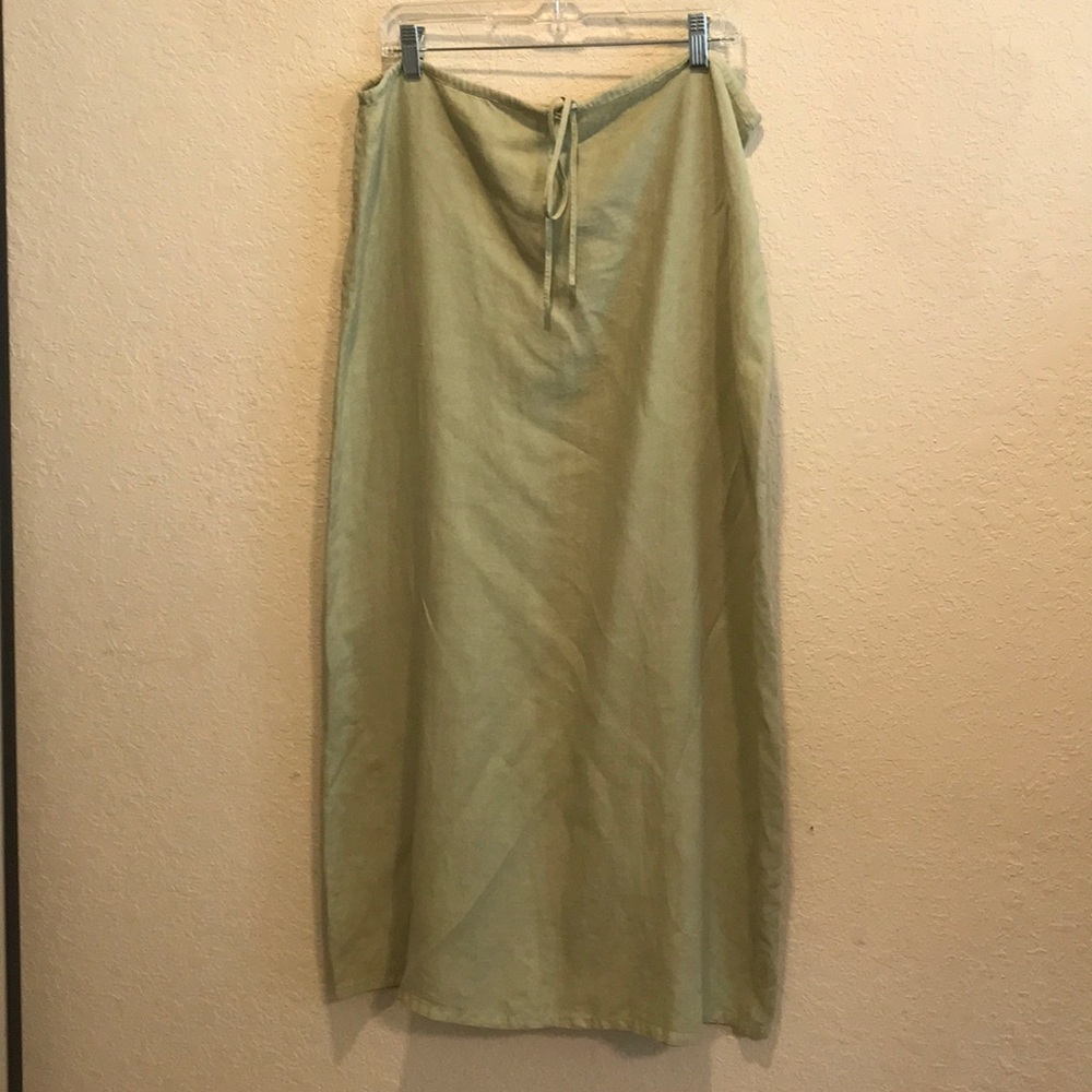 Linen blend maxi length skirt pale green sz M